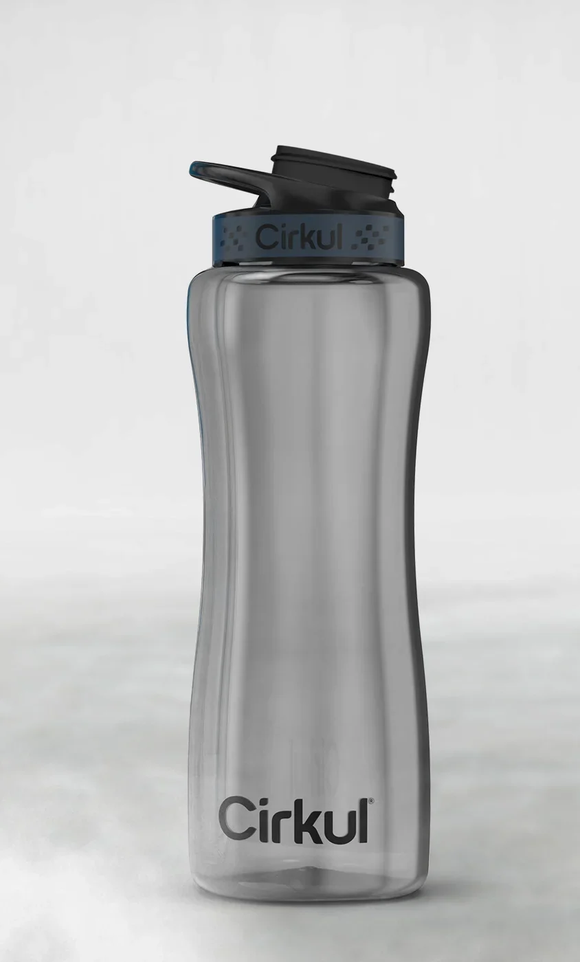 Cirkul 32oz. Black Tint Plastic Bottle with Gray Lid