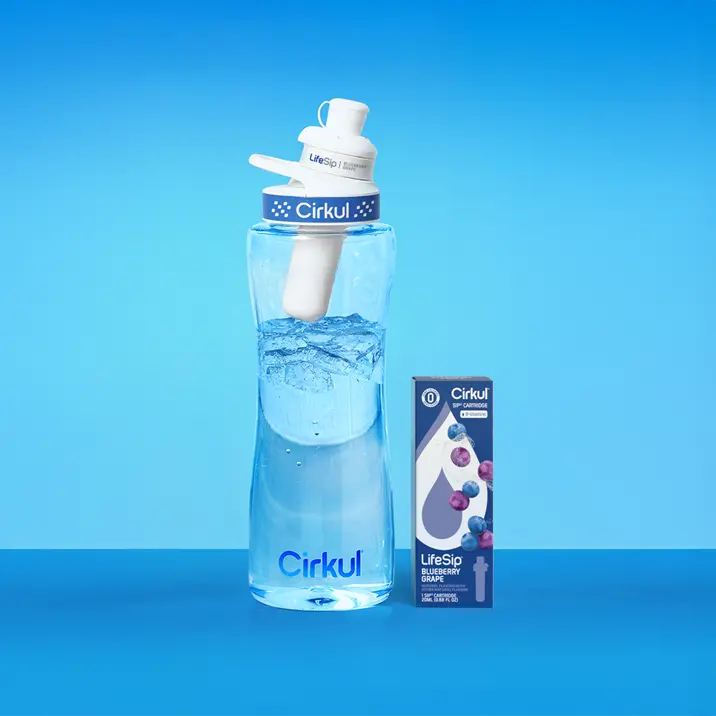 Cirkul Flash Sale: 32oz. Plastic Bottle and LifeSip Blueberry Grape